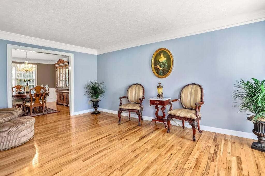 Lovely 5Bed, 3-Fullbath ! 5Min To Free Way I-85 Lawrenceville Extérieur photo