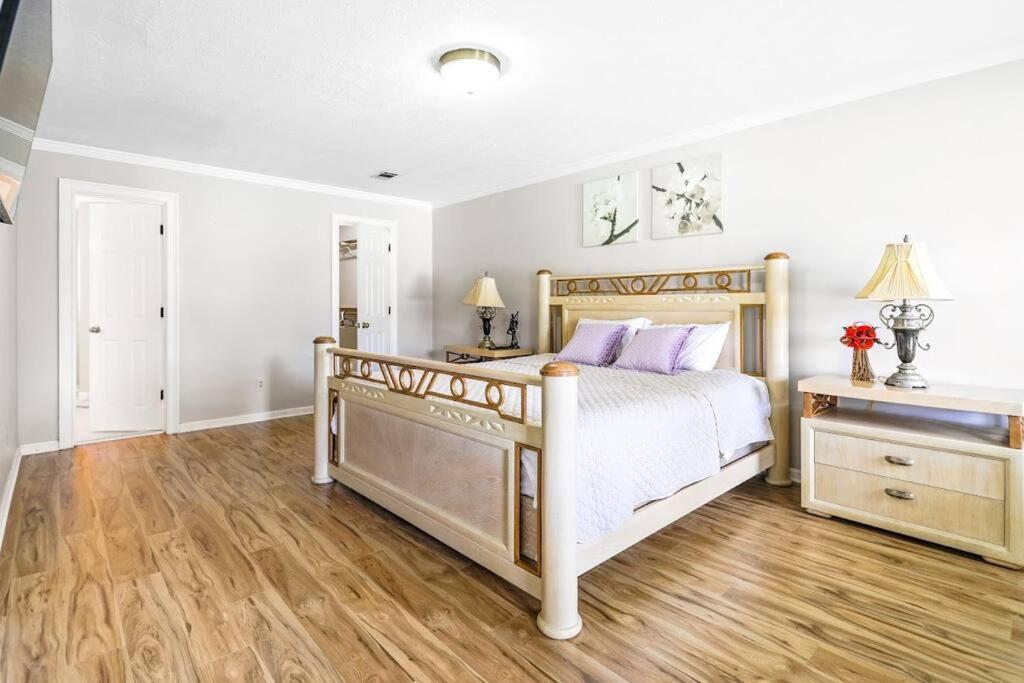 Lovely 5Bed, 3-Fullbath ! 5Min To Free Way I-85 Lawrenceville Extérieur photo